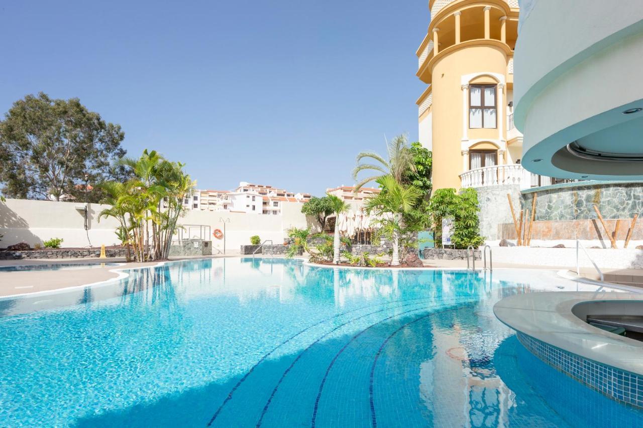 Atlas Suites Tenerife By Enjoyahome Los Cristianos  Extérieur photo