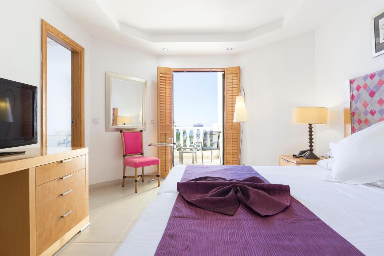 Atlas Suites Tenerife By Enjoyahome Los Cristianos  Extérieur photo